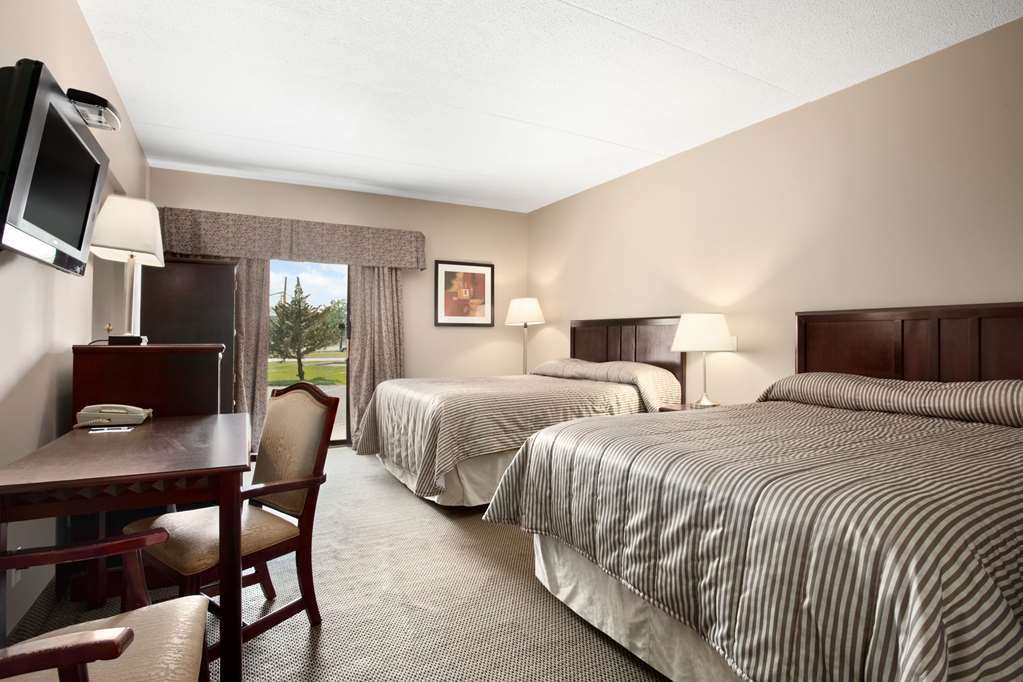 Travelodge Hotel By Wyndham Kingston Lasalle Camera foto
