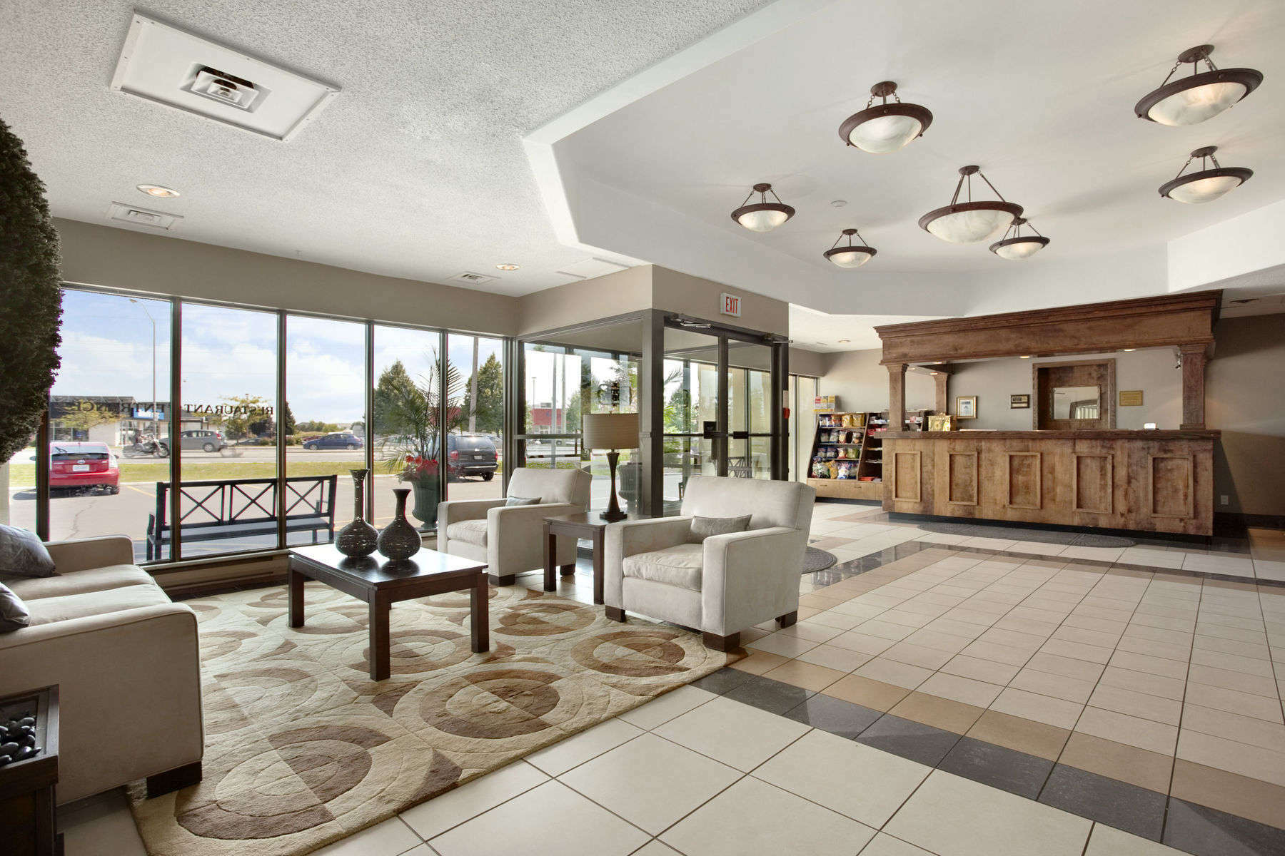 Travelodge Hotel By Wyndham Kingston Lasalle Esterno foto